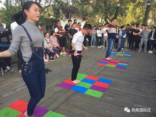 國產(chǎn)指壓板跳繩視頻,挑戰(zhàn)極限！國產(chǎn)指壓板跳繩視頻帶你領(lǐng)略運(yùn)動風(fēng)采